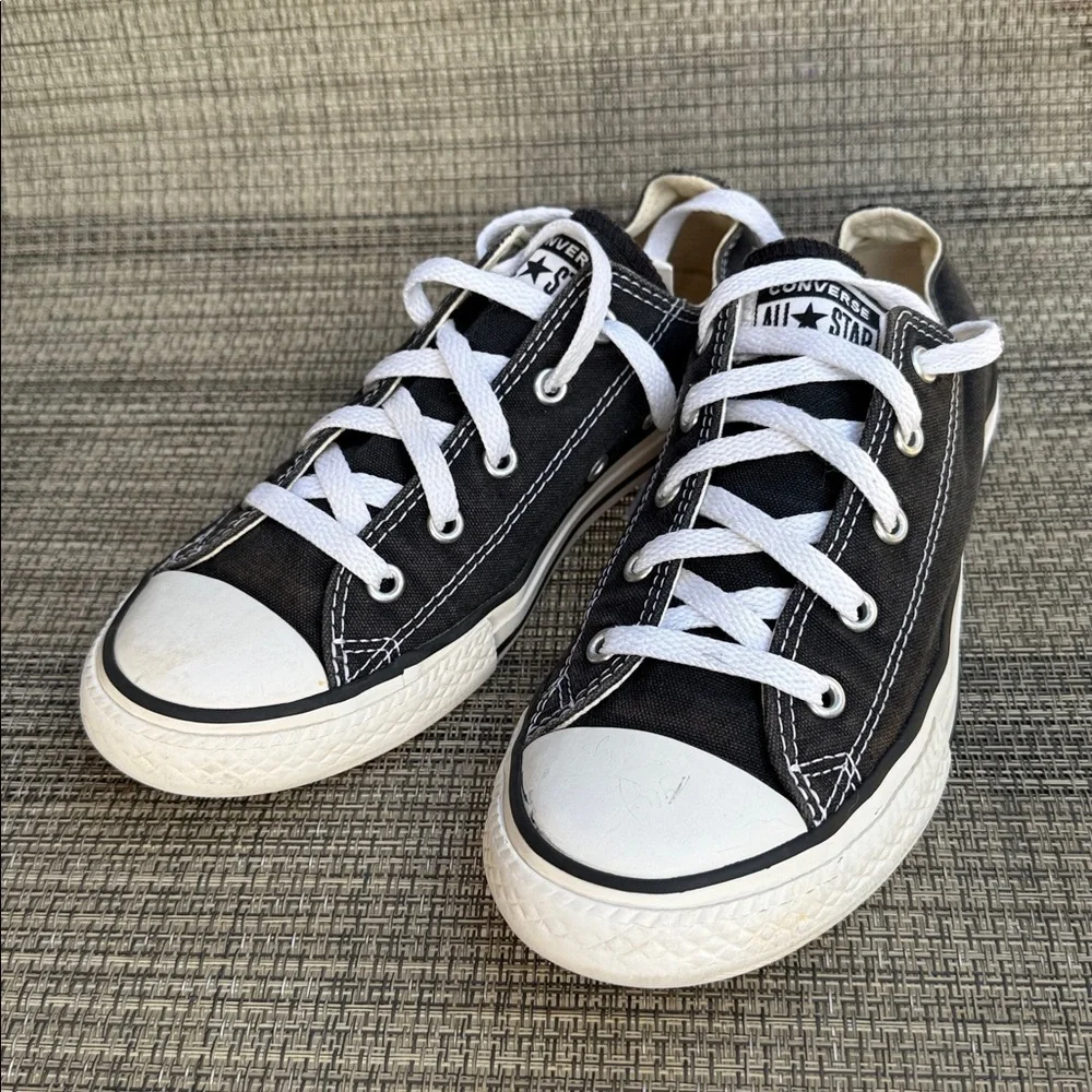 Converse Chuck Taylor All Star Madison Canvas Black Juniors Sneakers Size 3